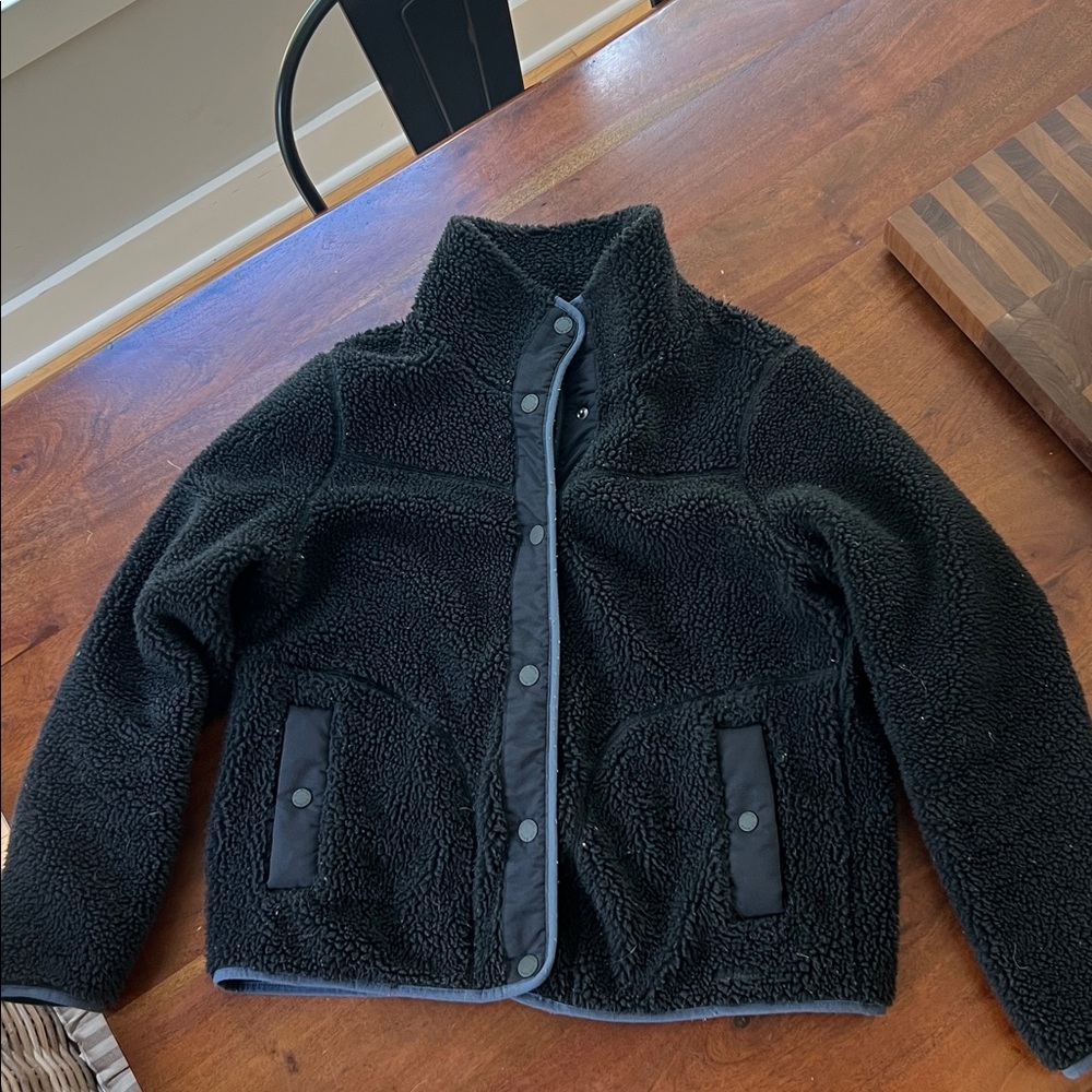 LL Bean Sherpa Fleece Jacket Deep Pile Black Snap Closure med/reg